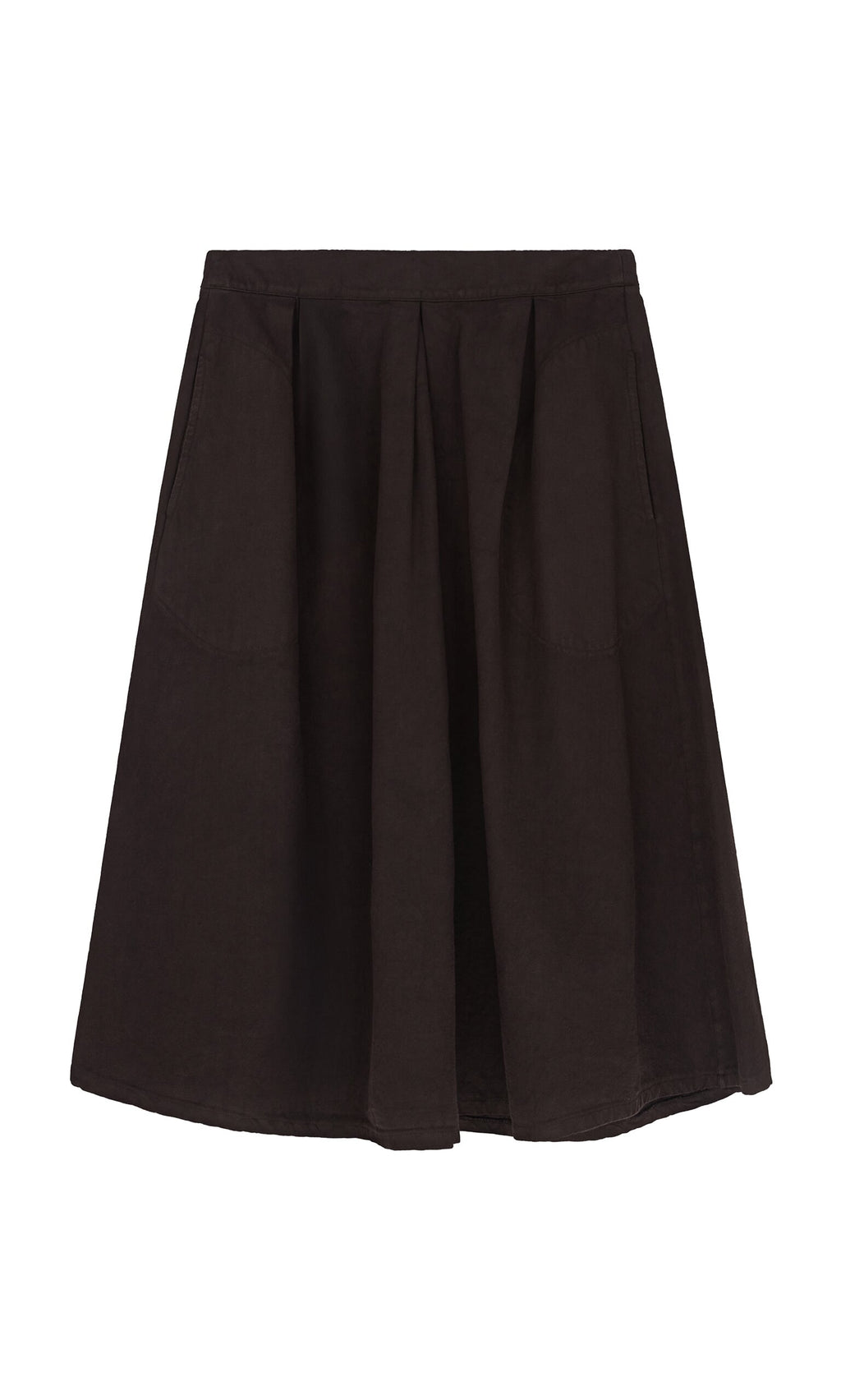 Plümo- The Allard Skirt is a black, knee-length cotton twill skirt with pleats and side pockets on a white background.