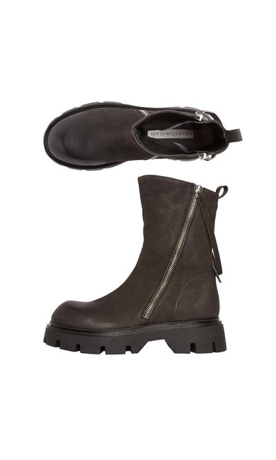 Plümo- Harrison Boots: Artisan black leather ankle boots with chunky soles, side zips, shown from top and side on white.