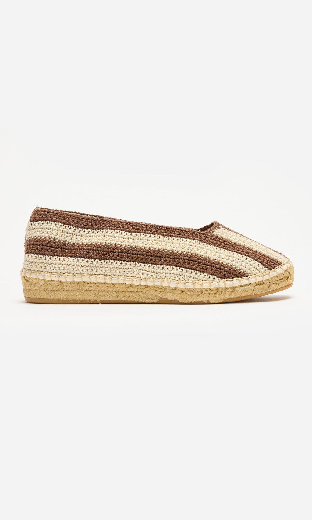 Plümo- Basque Espadrilles: Brown/beige striped, woven texture, cushioned insoles, jute sole, handmade in Spain.