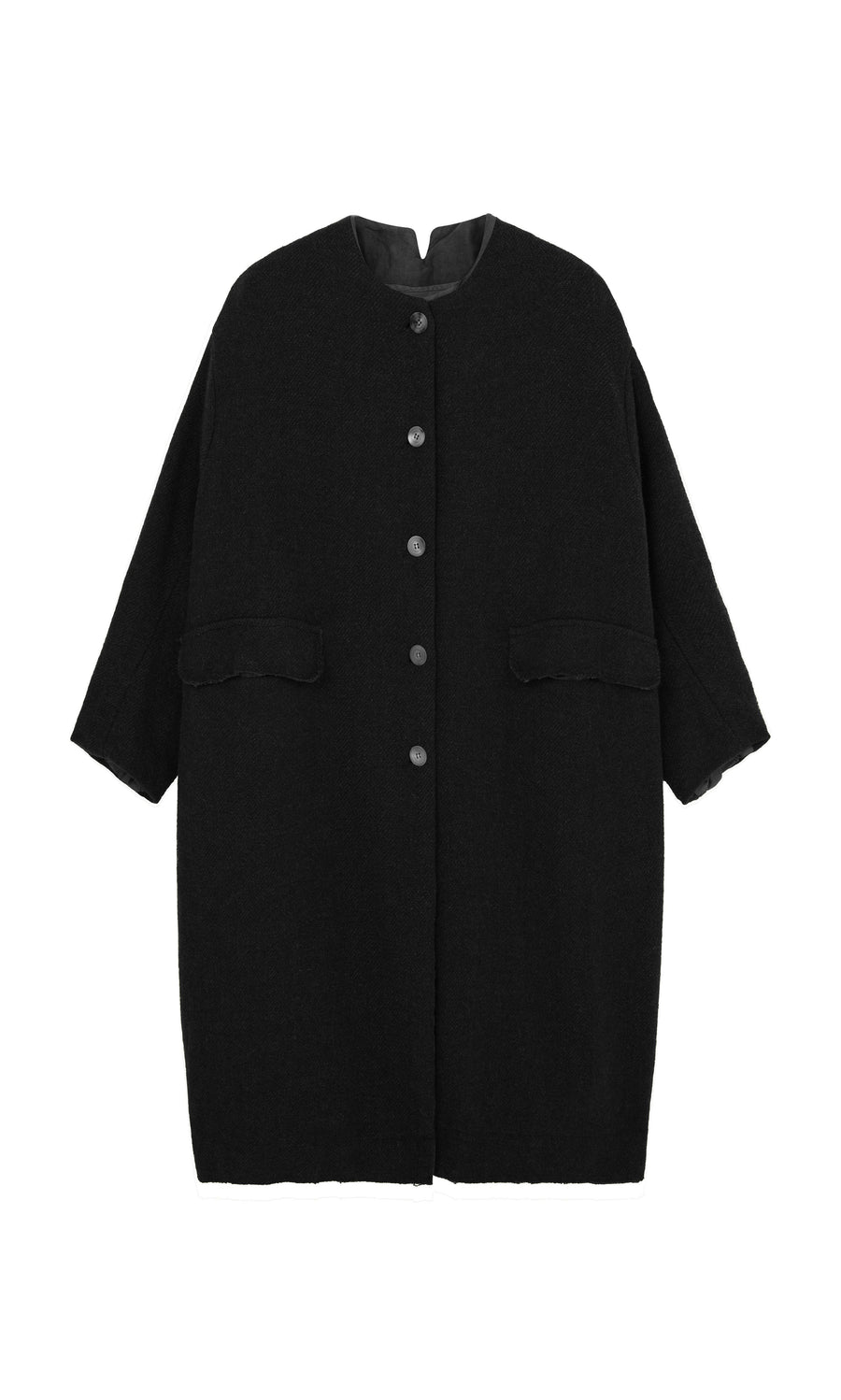 Plümo  Barra Harris Coat in charcoal grey, featuring a collarless, button-front design with two front pockets.