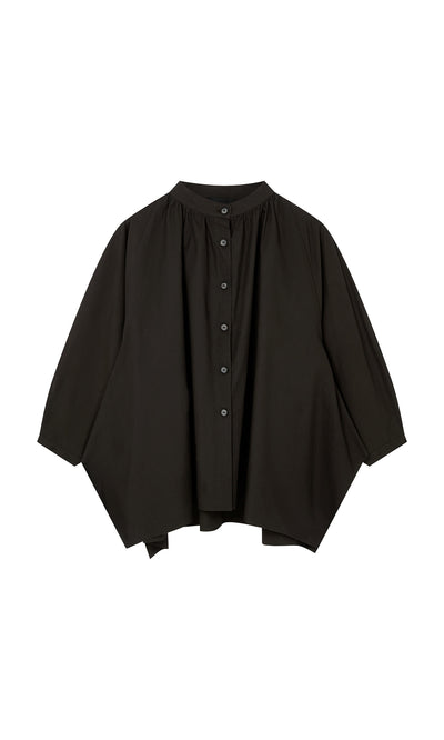 Plümo  Kroyer Blouse: Relaxed black Portuguese cotton, round neck, wide 3/4 balloon sleeves.