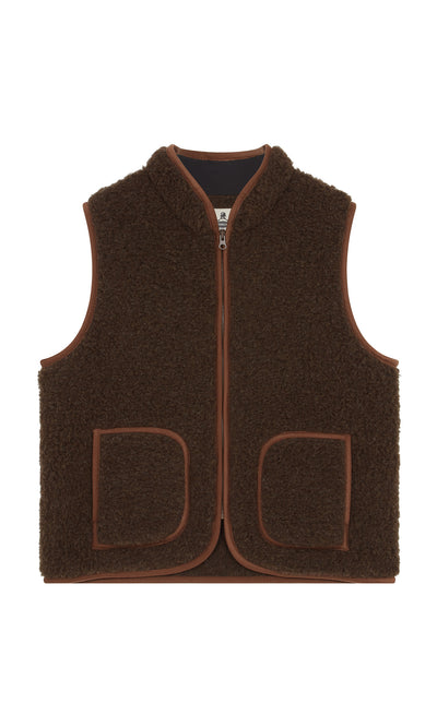 Plümo  Feodor Gilet: dark brown fleece vest with two pockets, zipper closure, and brown trim edges—perfect warm layer.