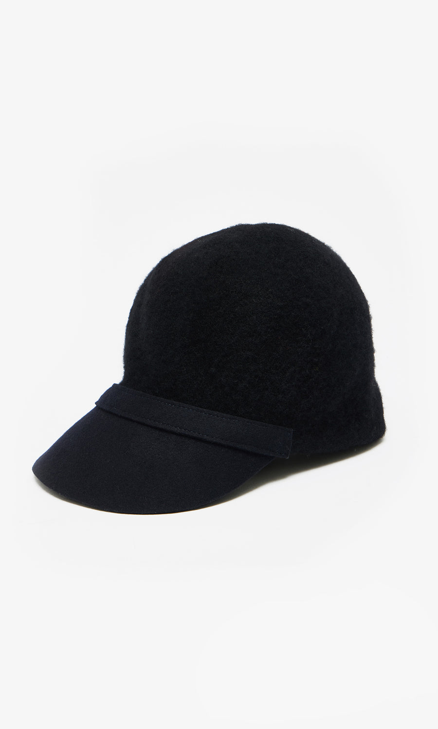 Plümo  Handmade black wool Baseball Cap with short brim, Parisian style, shown on a white background.