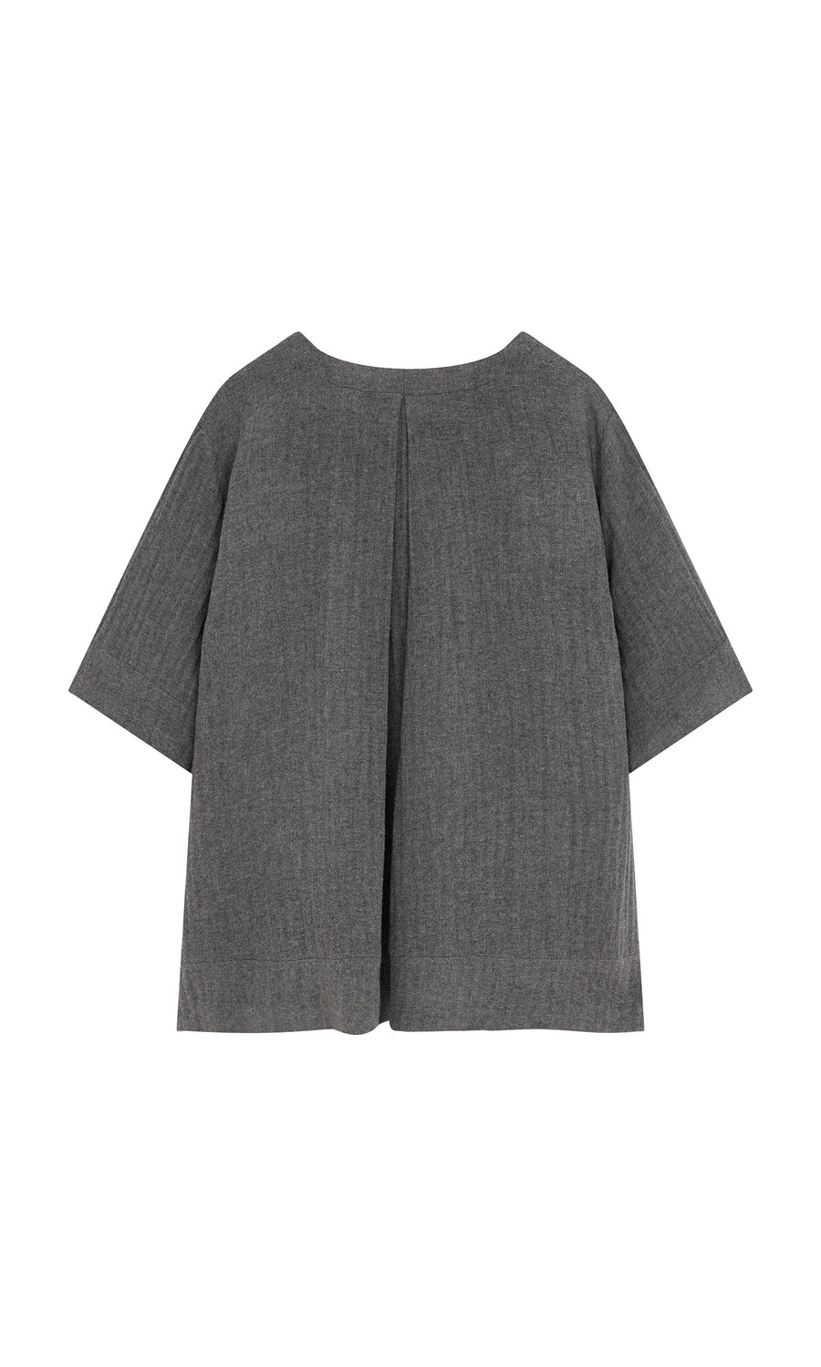Plümo  Moy Jacket: gray, short-sleeved, loose-fit top with front pleat and ribbon tie neckline on a white background.