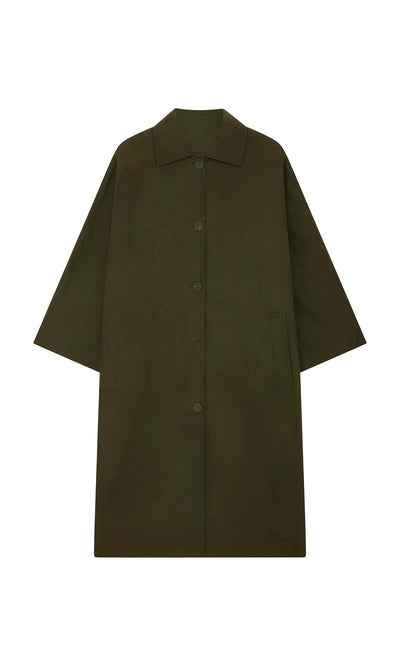 Plümo- Doherty Coat - Olive: vintage workwear style with collar, button front, and two side pockets, shown flat on white.