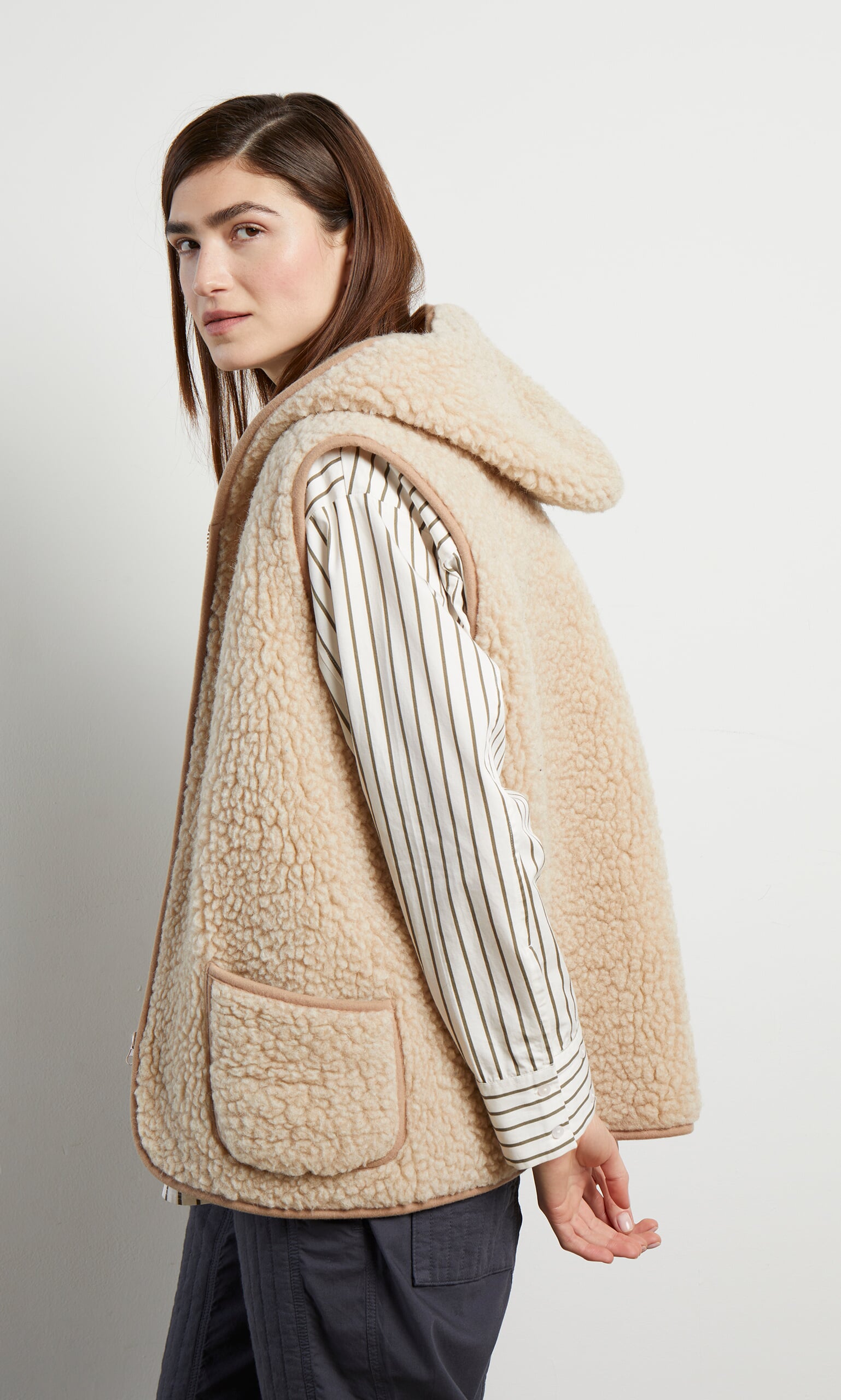 Super Snug and Lightweight Natural Gilet – Plümo Ltd