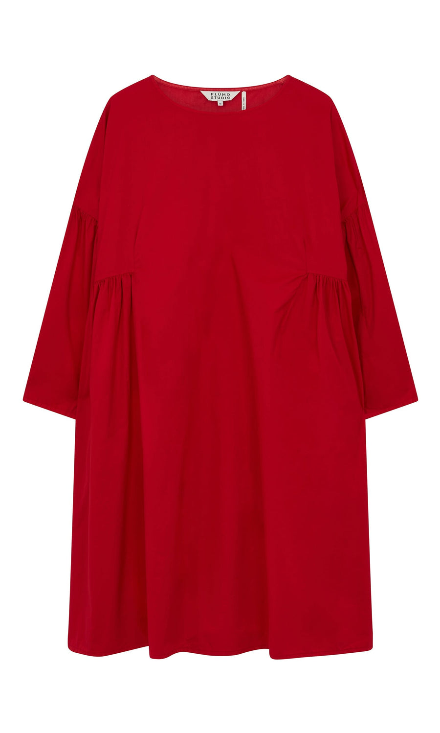 Plümo- Henslow Dress Red - Seconds: Loose-fitting poplin dress with gathered sides, round neckline, and relaxed fit.