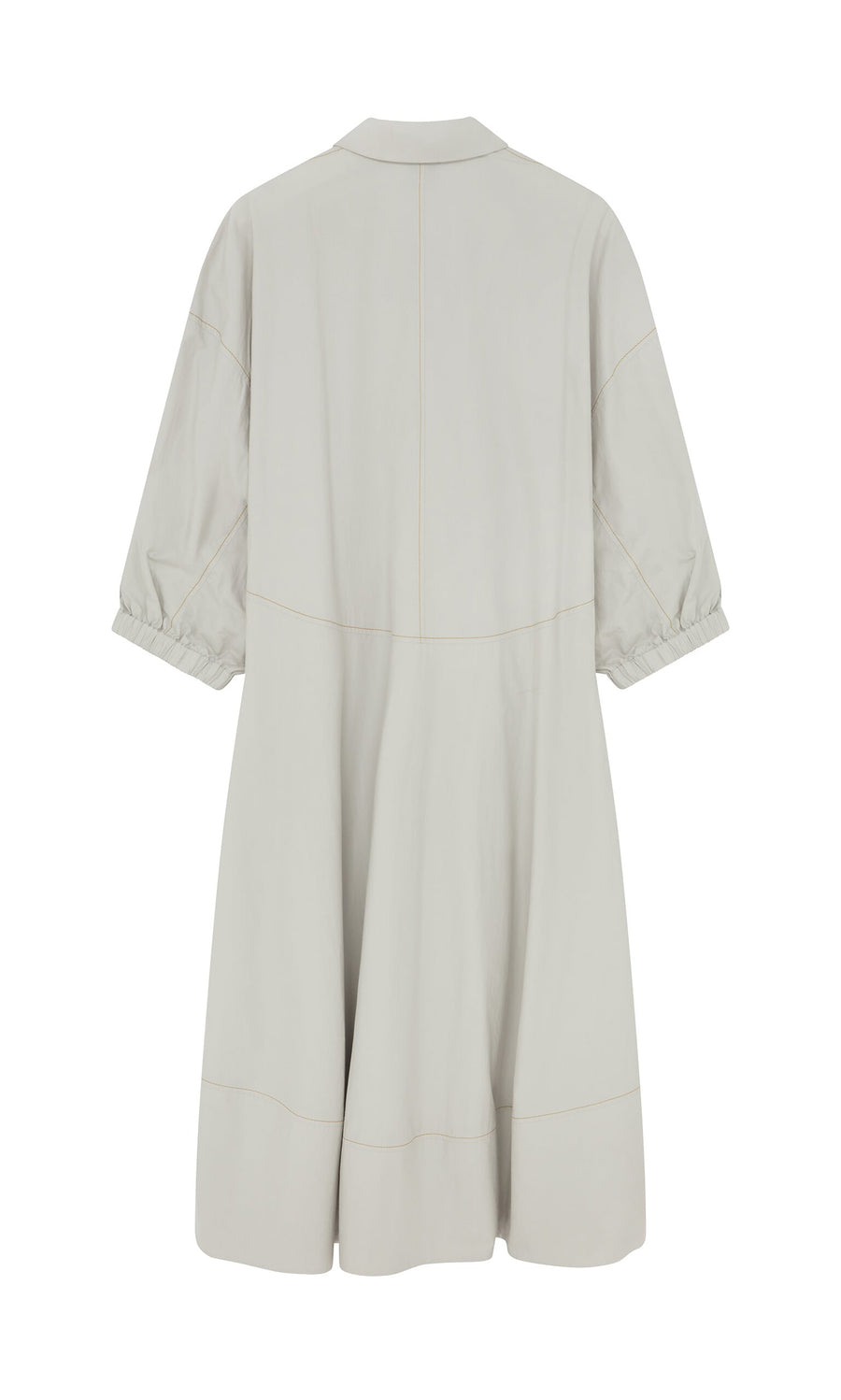 Plümo- Back view of the Kaisa Dress in light gray cotton poplin with collar, balloon sleeves, and a loose, flowing fit.