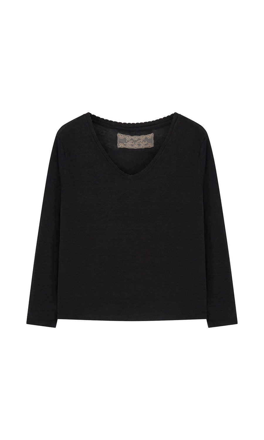 Plümo- Black Rail Top—long-sleeved, V-neck crop with a simple design, shown on a white background.