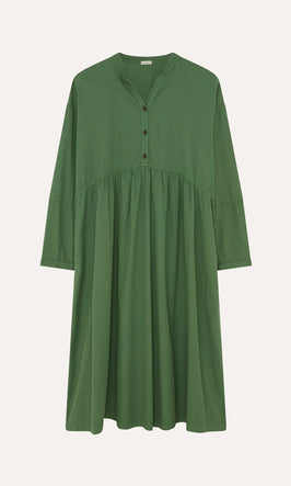 Plümo  Green long-sleeve, knee-length dress with a loose fit and buttoned neckline, displayed on a plain background.