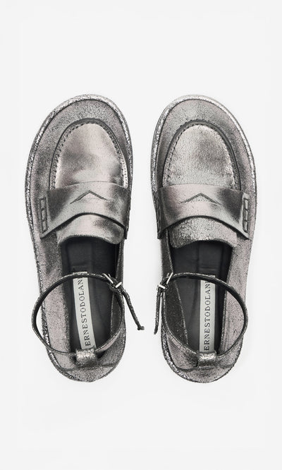 Plümo- Silver Loafers in metallic leather with detachable ankle straps, shown from above on a white background.