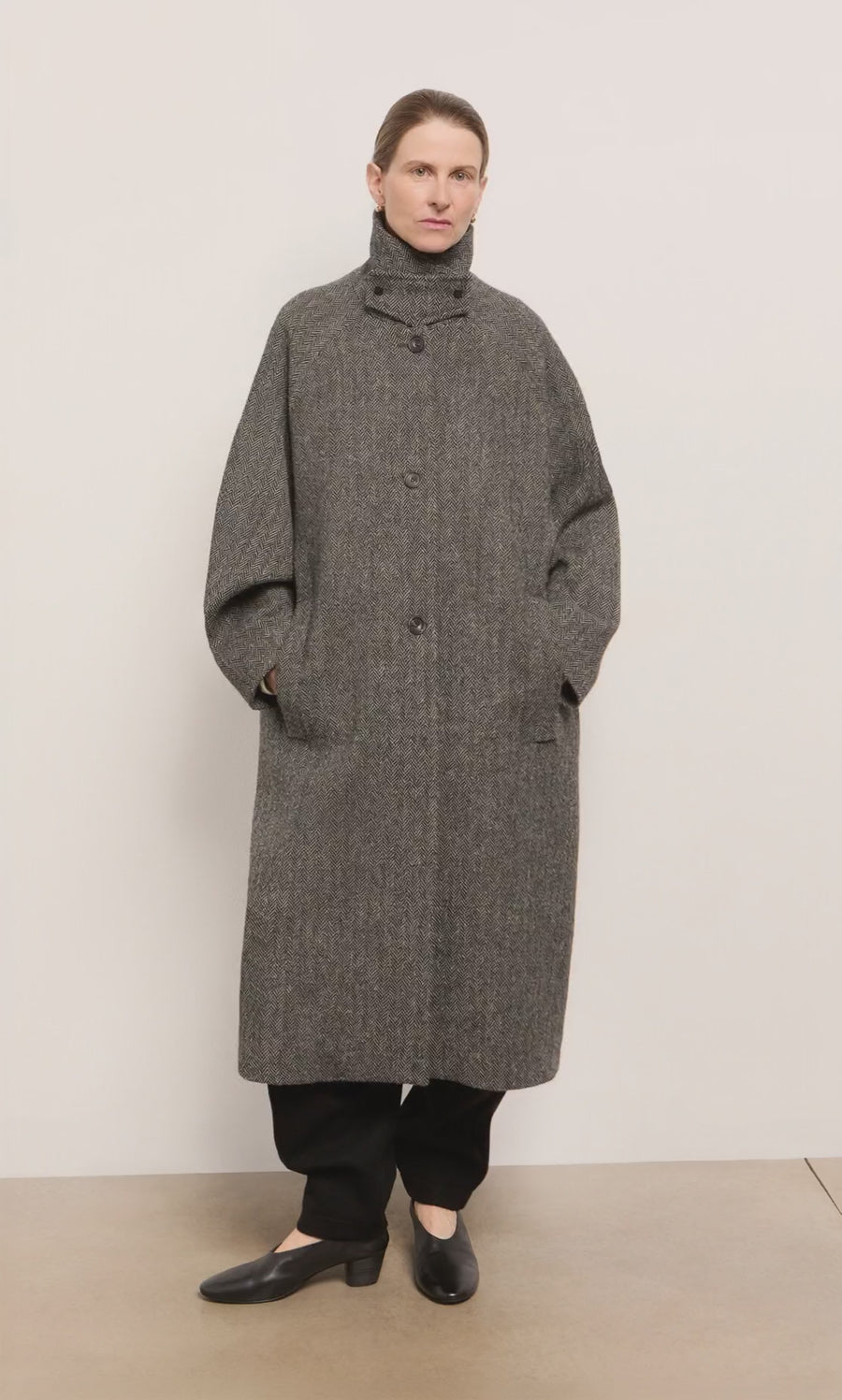 Balmacaan Tweed Coat