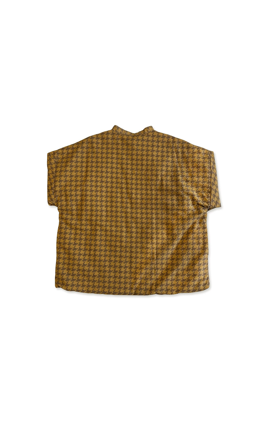 Plümo- Back view of the Allegra Jacket, one size, short sleeves, brown and yellow houndstooth on white background.