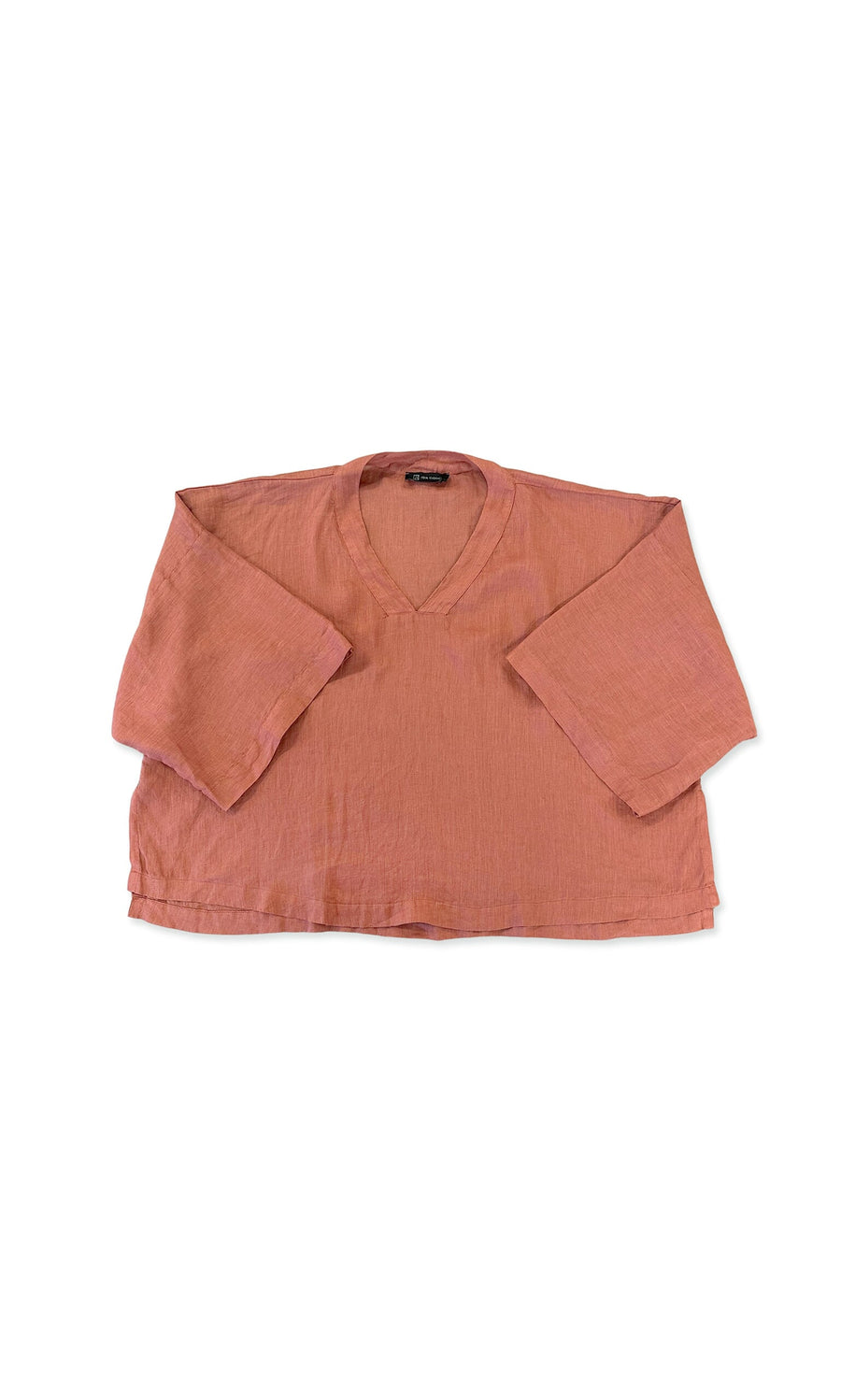 Plümo- Rusty pink Maia Blouse, loose fit with wide sleeves and v-neckline, shown flat on a white background.