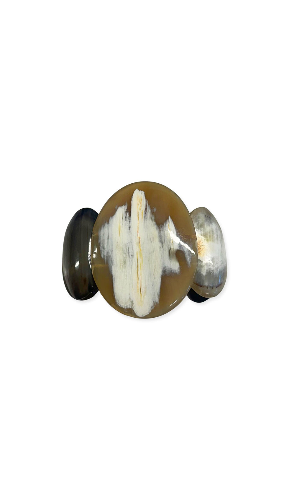 Plümo- The Petra Bracelet features a marbled cream and brown pattern, highlighting exceptional African craftsmanship.