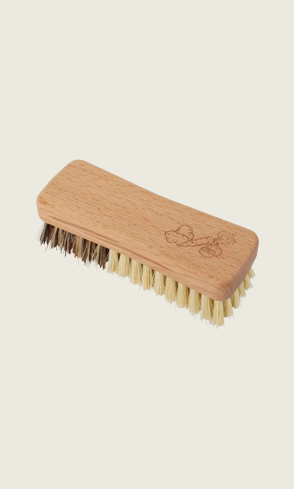 Plümo  Rectangular wooden Vegetable Brush with stiff natural bristles and an etched illustration of vegetables on the handle.